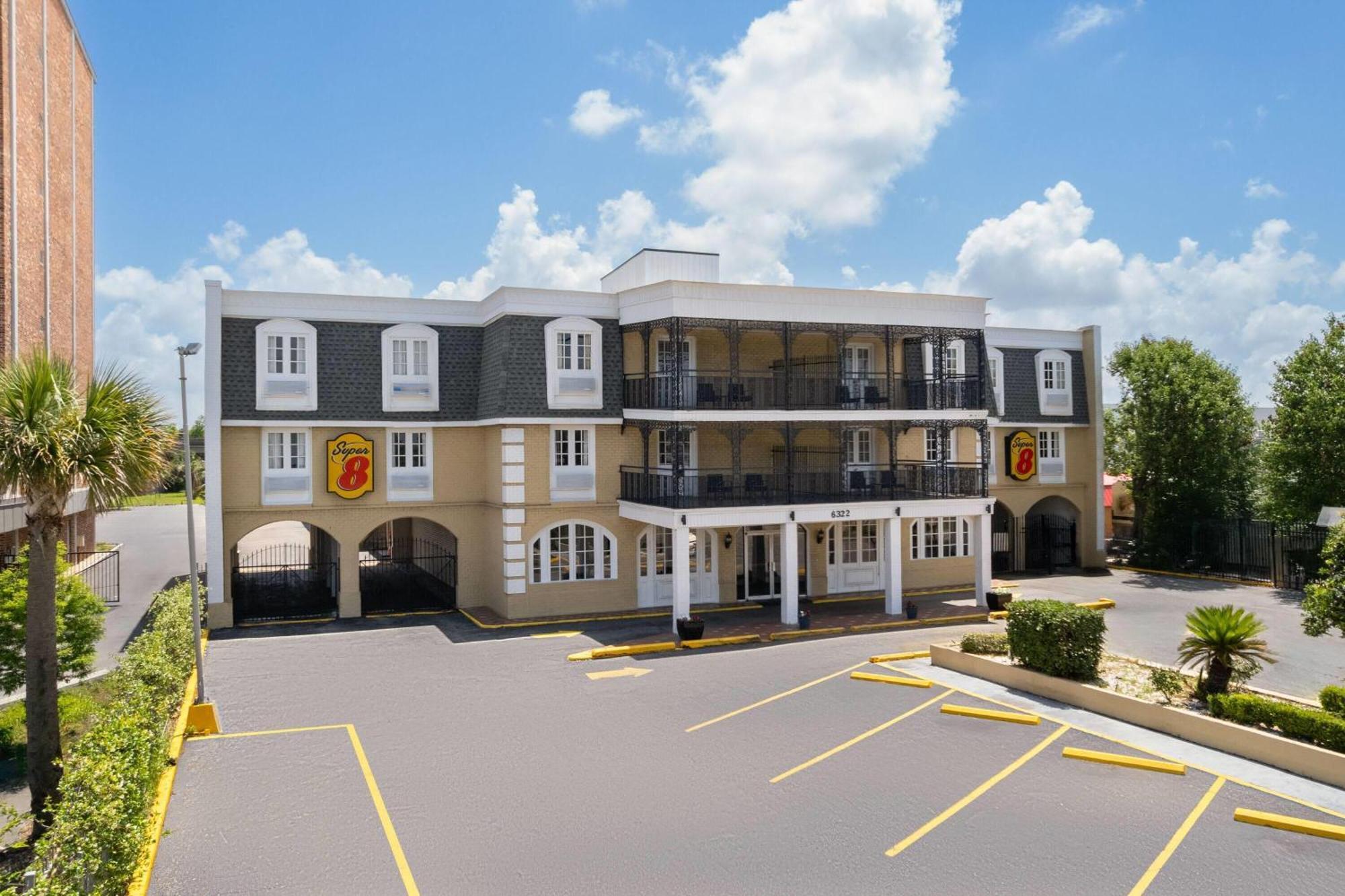 Super 8 By Wyndham New Orleans Hotel Exterior foto